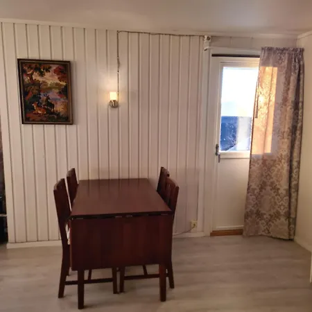 Apartament Solbakken, By The Sea In *